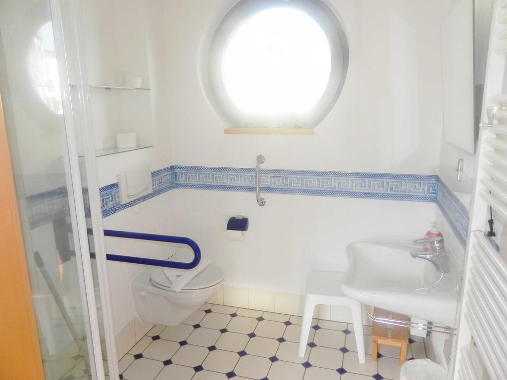 villa Bella behindertenfreundliche Ostseebad Heringsdorf Zimmer foto